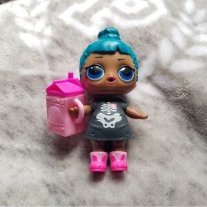 LOL Surprise Doll Sleepy Bones Series 3 Confetti Pop #3-032 Near Complete